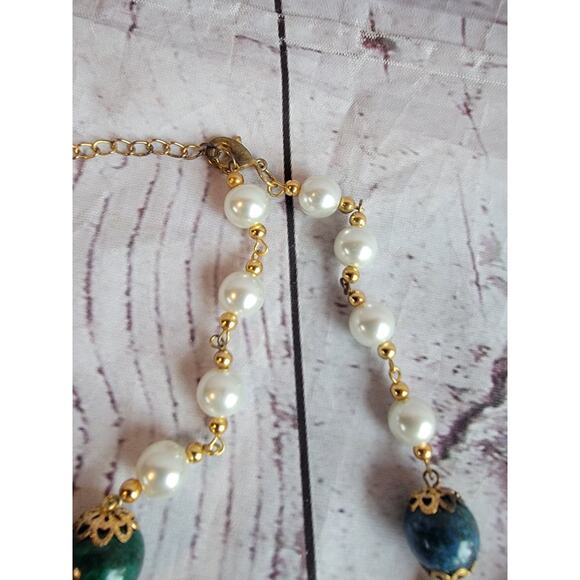 Gold Tone Faux Pear and Green/blue Beads Necklace Bracelet Set - Picture 4 of 8